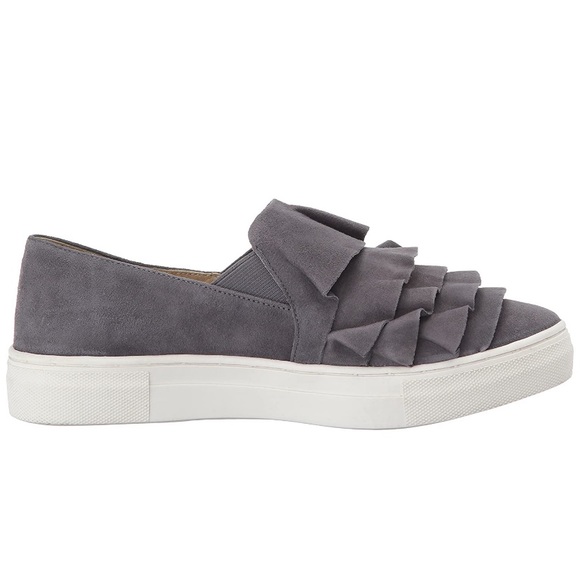 Suede Seychelles ruffle sneakers - Picture 3 of 8